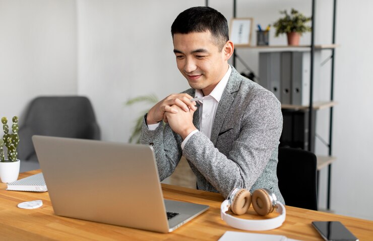 Layanan Customer Service Lebih Baik dengan Ofon WebCall